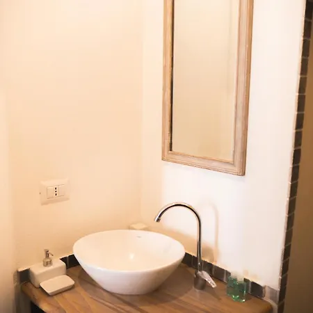 Bed and Breakfast Terra - Stanza Natura 3*